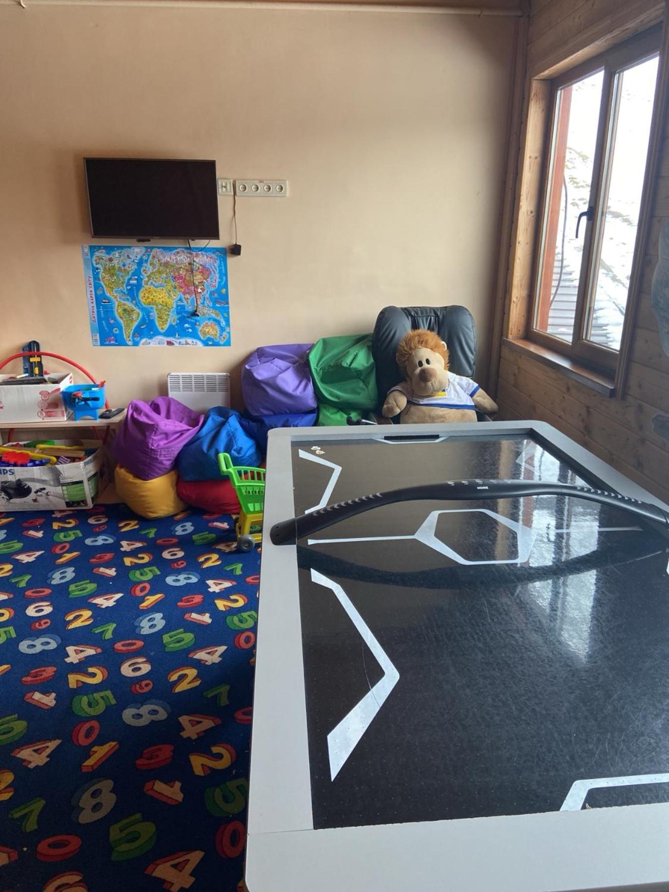 Georgiy Hotel Орявчик Екстериор снимка